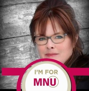 Meet your Posher, Bobbi